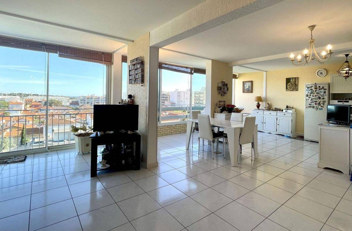 Image de l'annonce Appartement 100m² dernier étage, vue mer :…