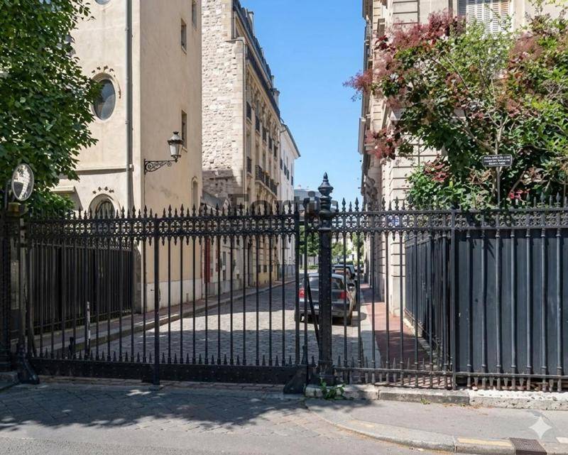 Image de l'annonce PARIS 16- F2 de 19,56 m² –VENDU…