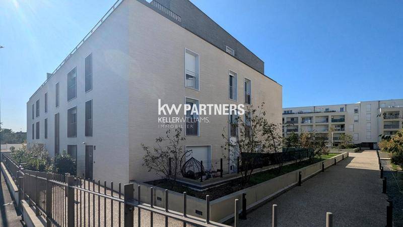 Image de l'annonce APPARTEMENT 4 PIÈCES / 3 CHAMBRES AVEC…