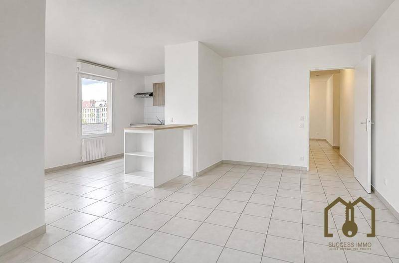 Image de l'annonce Appartement T4 76,18m² Vaulx-en-Velin Village balcon+garage en