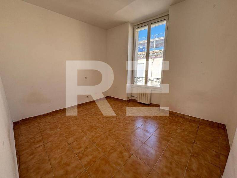 Image de l'annonce A louer, appartement P2 centre ville Nîmes