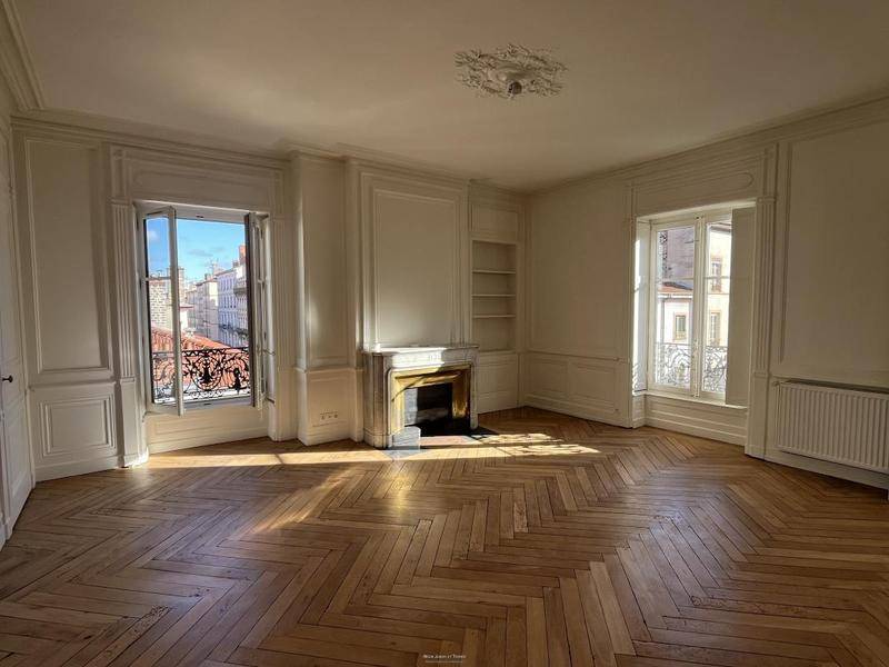 Image de l'annonce F6 - 162m² - Rue Vaubecour -…