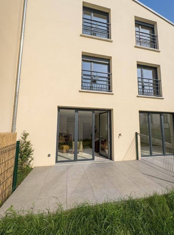 Image de l'annonce MAGNIFIQUE TRIPLEX DE 120M2 AVEC JARDIN