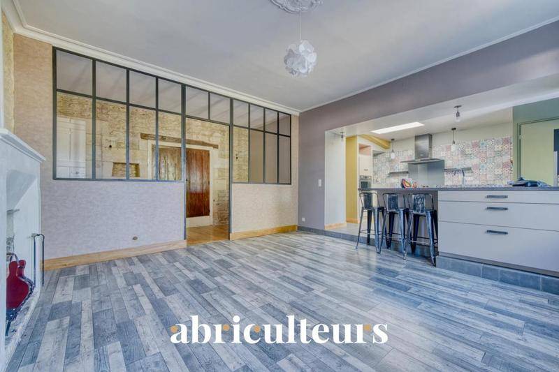 Image de l'annonce Maison de caractère - 242 m² -…