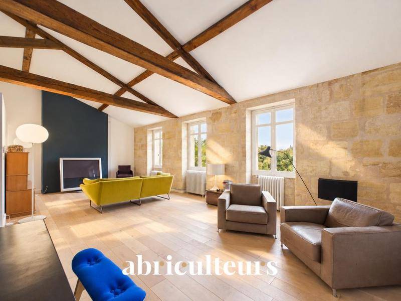 Image de l'annonce Rare : Appartement de 100 m² avec…