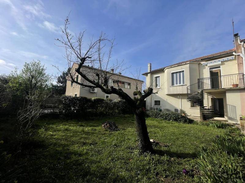 Image de l'annonce MAISON DES ANNEES 40 AVEC JARDIN