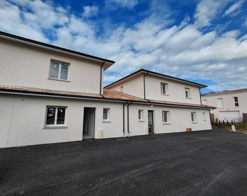 Image de l'annonce A SAISIR - Maison mitoyenne duplex T4…