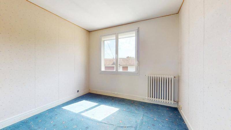 Image de l'annonce MAISON Secteur EUROPE avec 3 CHAMBRES, JARDIN…
