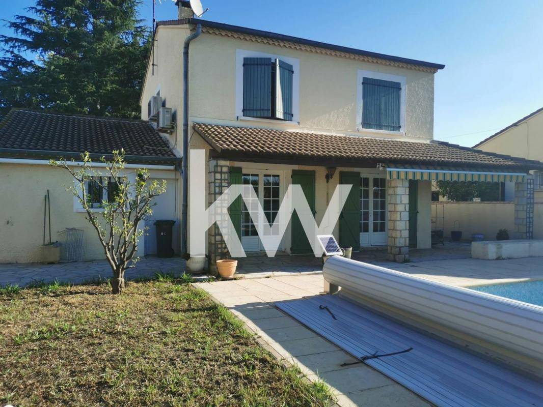 Image de l'annonce Maison d'environ 98m2 avec jardin, piscine et…