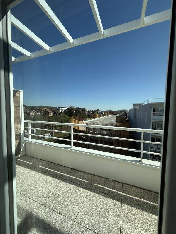 Image de l'annonce STUDIO/2 PIECES AU DERNIER ETAGE TERRASSE LIVRÉ