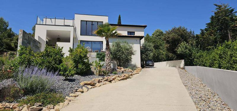 Image de l'annonce Superbe Villa Contemporaine de 230m² sur 1040m²…