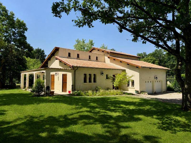 Image de l'annonce Maison d'architecte de 193 m² - 7…
