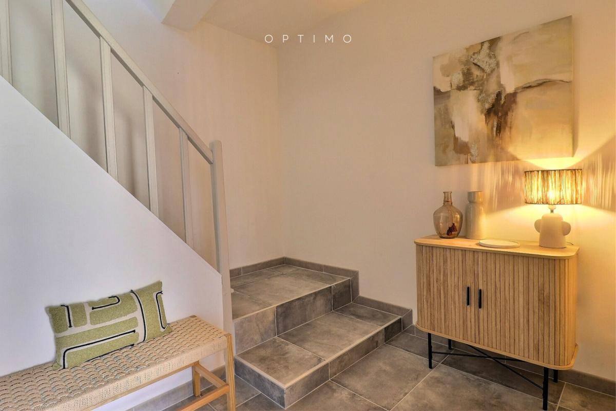 Image de l'annonce Charmant T2 meublé – charme, confort Villeneuve-de-la…