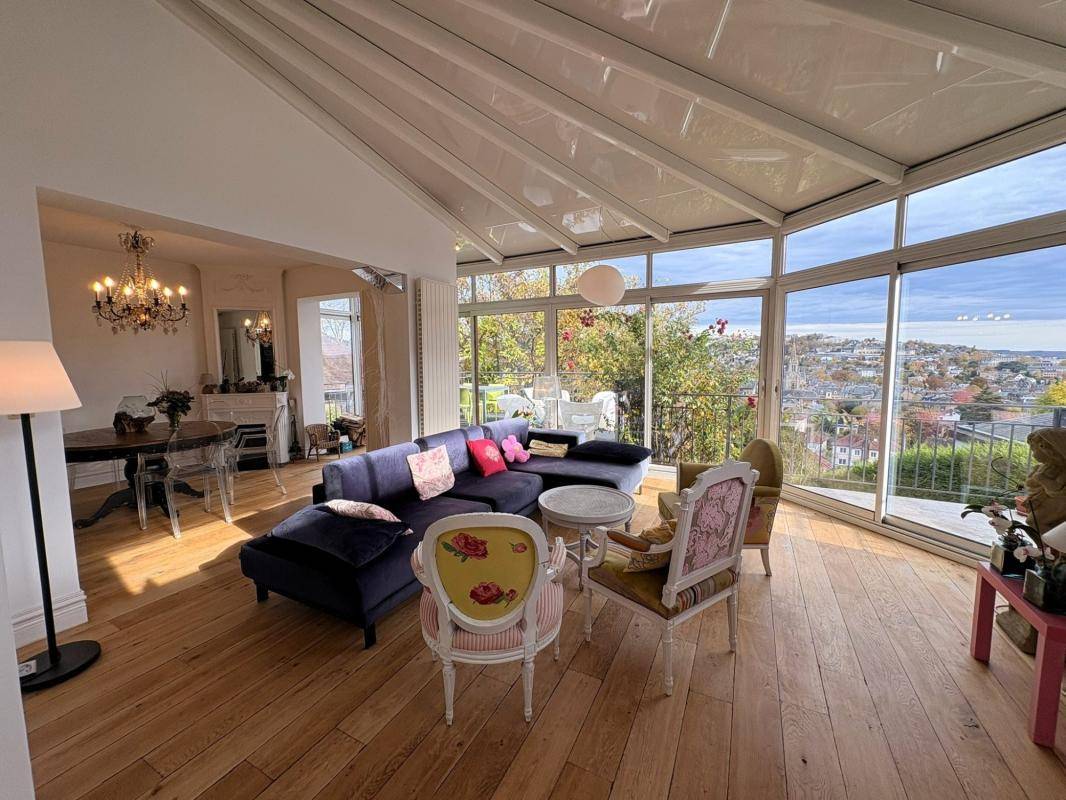 Image de l'annonce Maison de Charme | 200m² | 5…