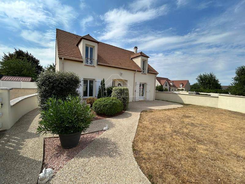 Image de l'annonce Superbe Propriété 6 pièces 130 m² 4…