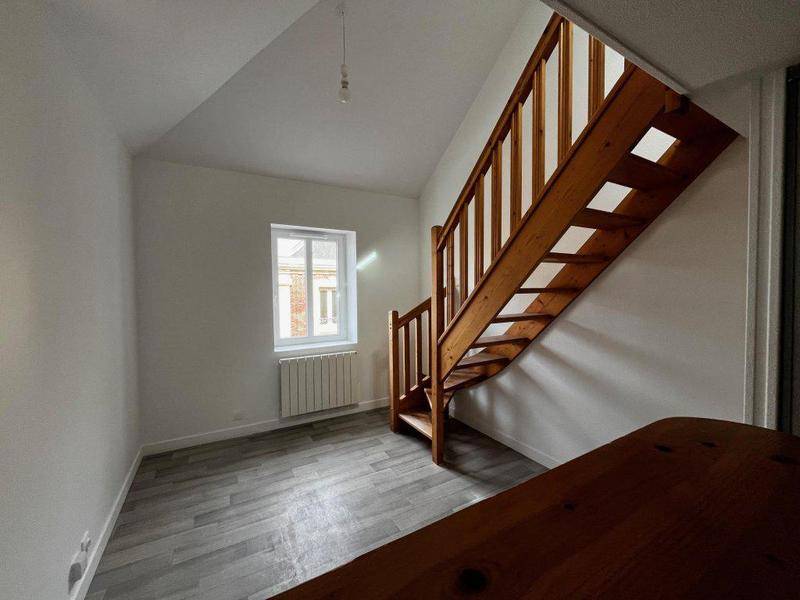 Image de l'annonce Duplex idéalement situé place saint Marc à…
