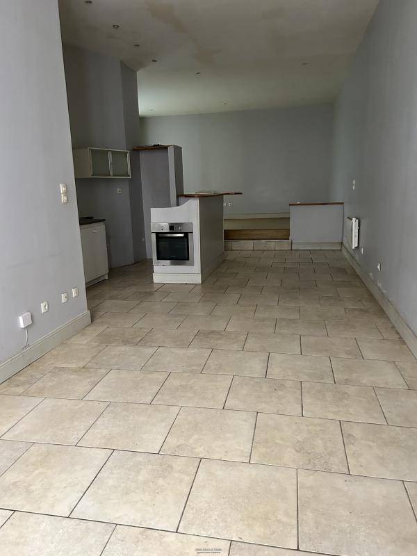 Image de l'annonce F3 - 89.86m² - Rue des remparts…