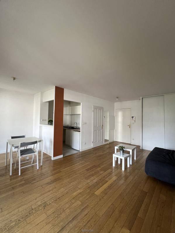 Image de l'annonce F1 meublé + garage - 34 m²…