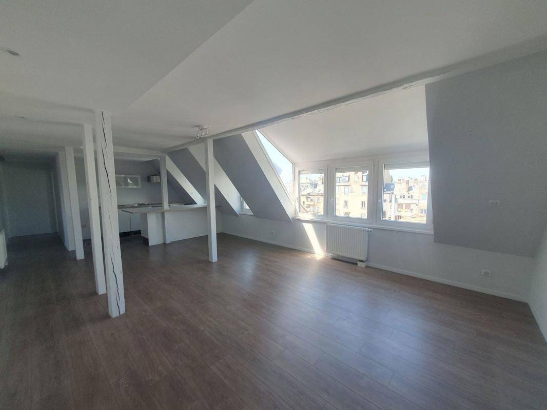 Image de l'annonce APPARTEMENT 3 PIÈCES - DERNIER ÉTAGE -…