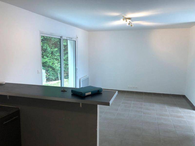 Image de l'annonce Maison T4 90 m² 890 € avec…