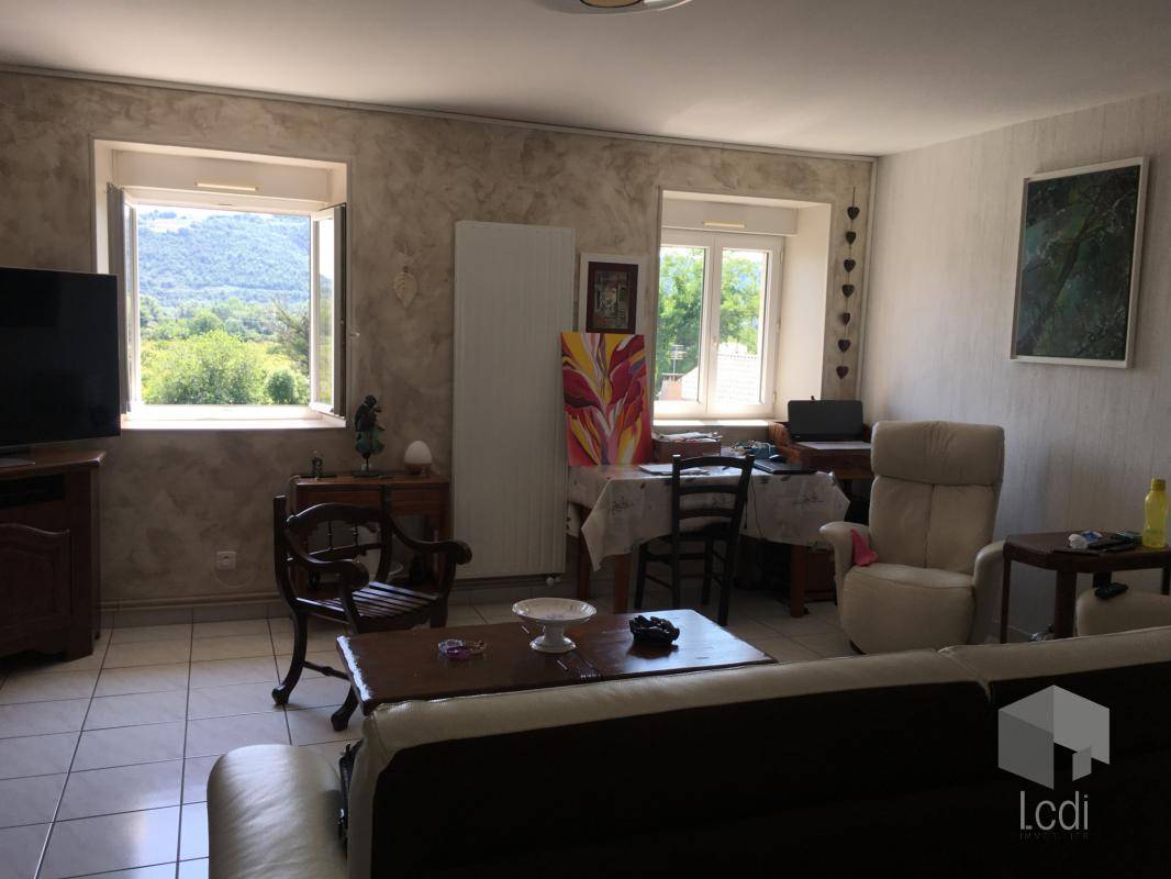 Image de l'annonce A 5 minutes de ST VALLIER, appartement…