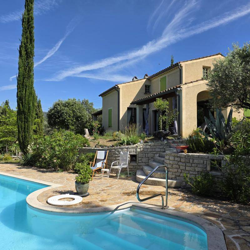 Image de l'annonce SPLENDIDE MAISON AVEC 2 LOGEMENTS ET PISCINE