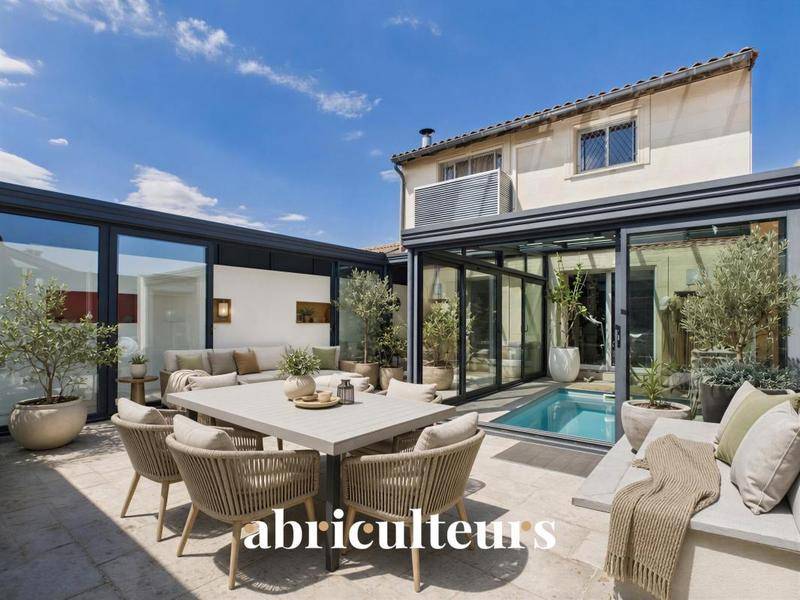 Image de l'annonce Maison de 184 m² avec 9 pièces…