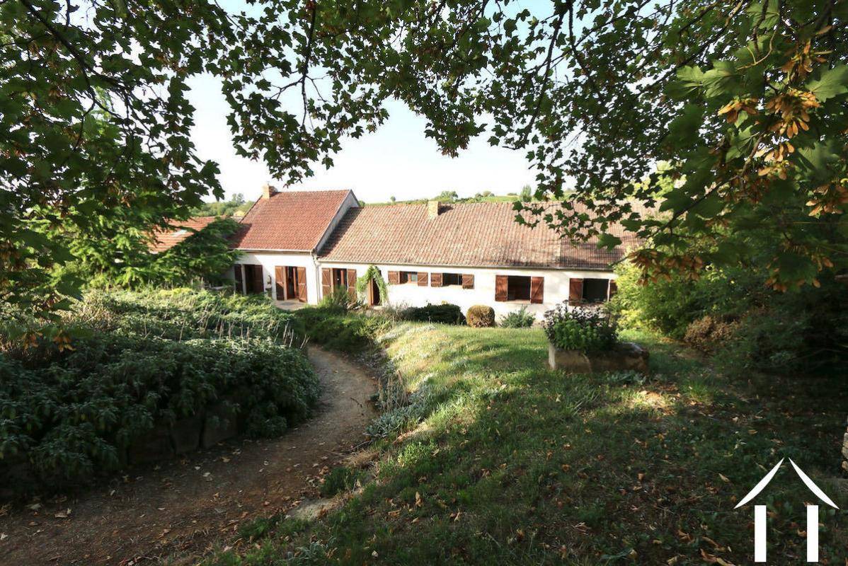 Image de l'annonce Grande maison avec piscine près de Beaune