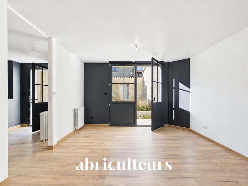 Image de l'annonce Maison avec extérieur et rénovation récente en…