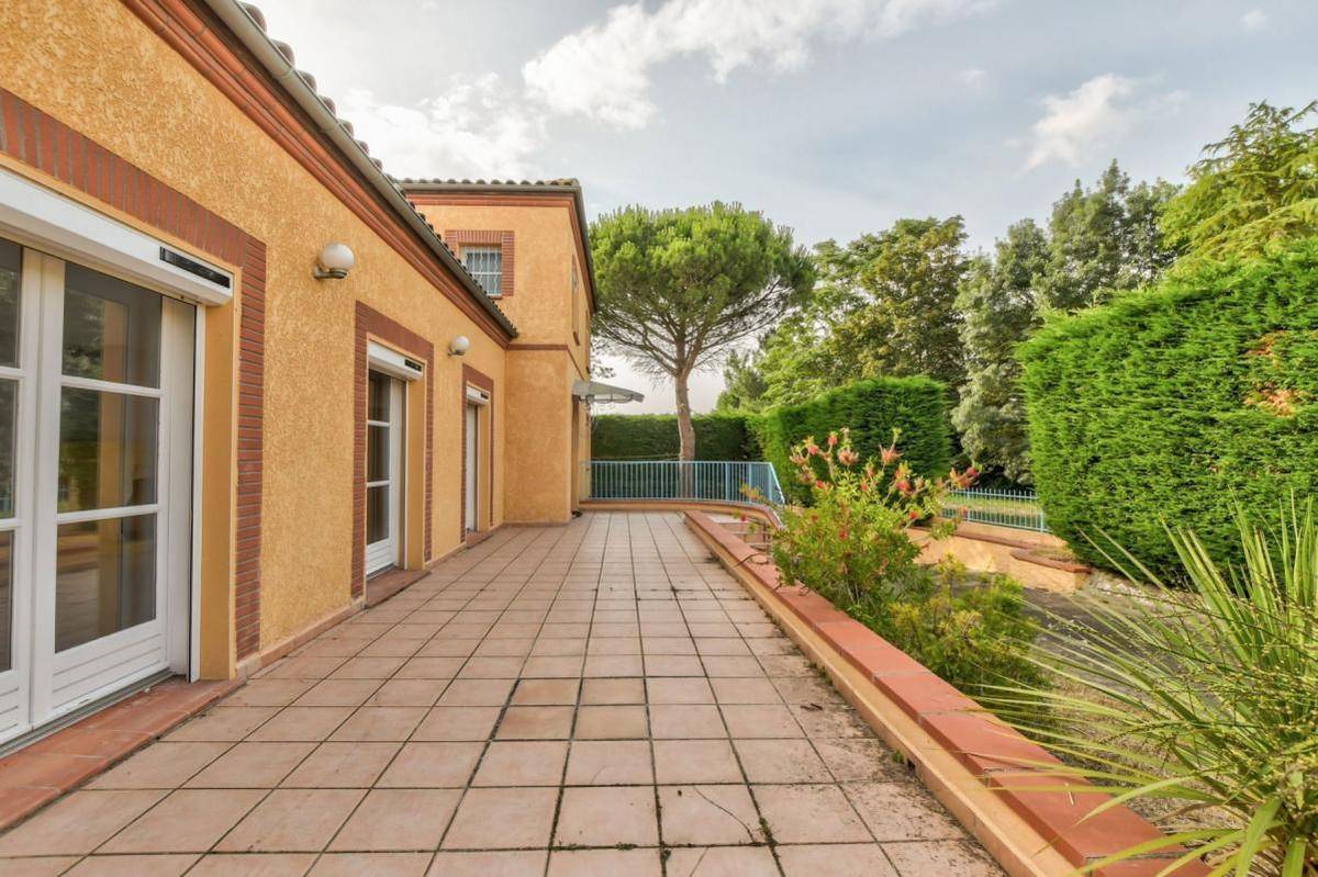 Image de l'annonce VENTE d'une maison de 6 pièces (199…