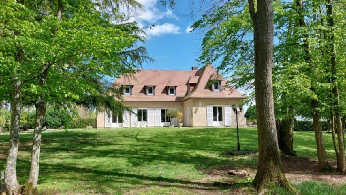 Image de l'annonce Louversay- Maison familiale 7 pièces -4 ch…