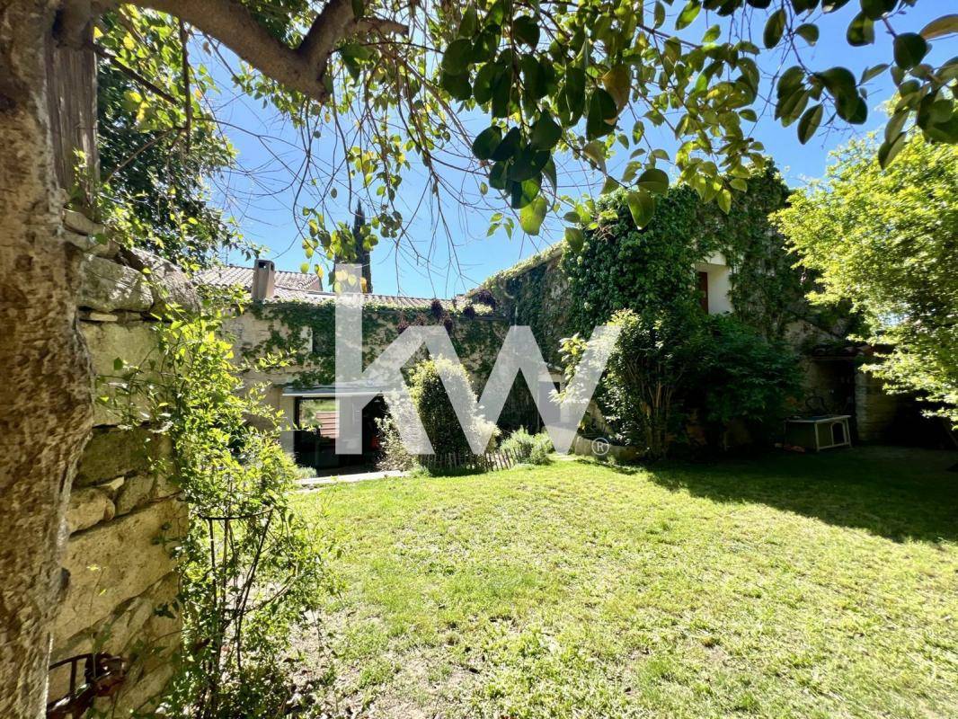 Image de l'annonce Très belle bastide avec jardin, bain romain…