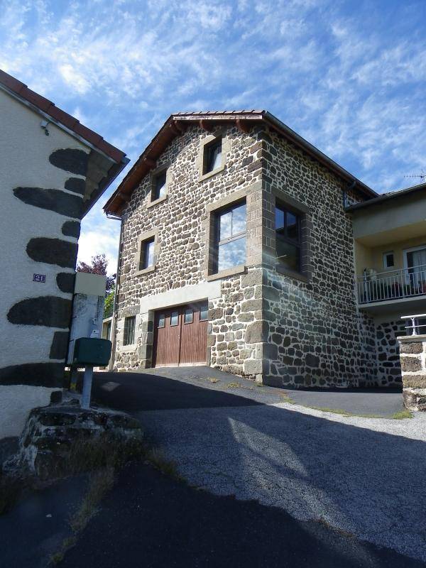 Image de l'annonce Maison T4 77 M² POLIGNAC