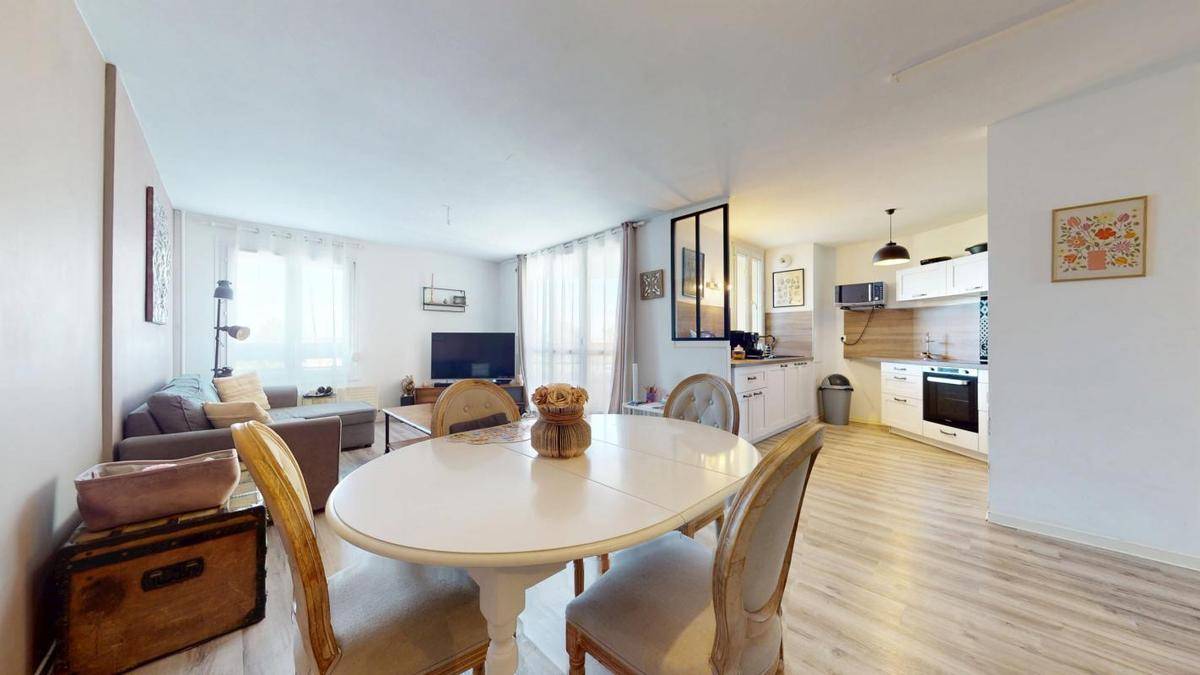 Image de l'annonce A VENDRE : APPARTEMENT T5 AVEC TERASSES…