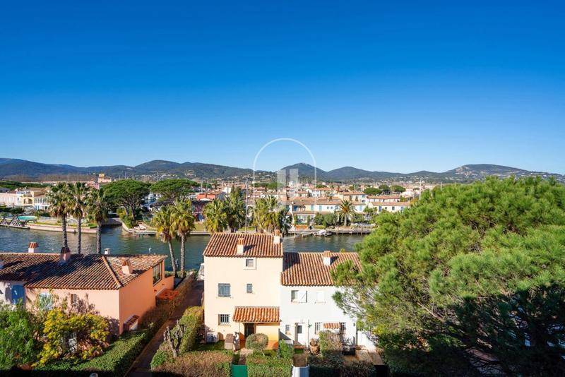 Image de l'annonce Magnifique Duplex rénové en vente à Port…