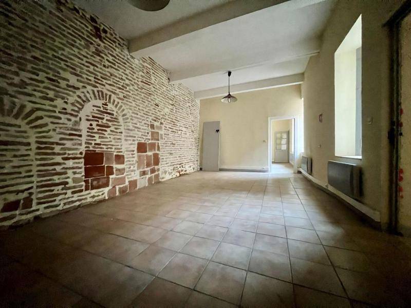 Image de l'annonce Appartement à Rénover de 97 m² au…