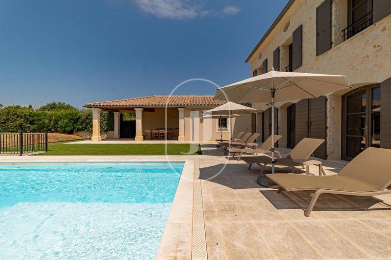 Image de l'annonce Villa contemporaine de style provençal à vendre…