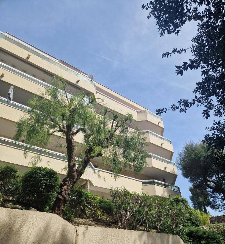 Image de l'annonce 3 pièces avec terrasse, pkg et garage…