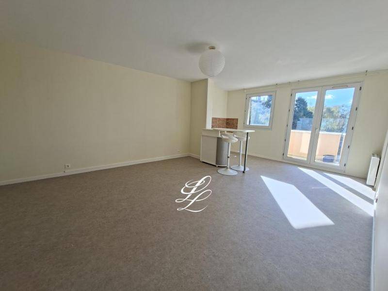 Image de l'annonce T2 AVEC BALCON