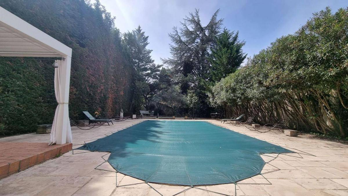Image de l'annonce VAISON-LA-ROMAINE • MAISON AVEC PISCINE ET DÉPENDANCE…