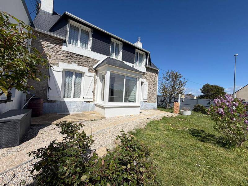 Image de l'annonce Maison PLOMEUR 4 Pièces 78 m²