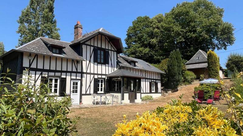 Image de l'annonce Maison normande de caractère avec terrain de…