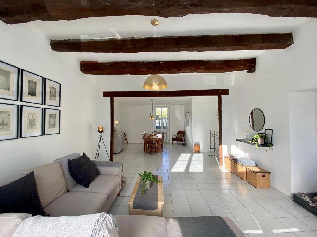 Image de l'annonce Maison de caractère de 220m² - 5…