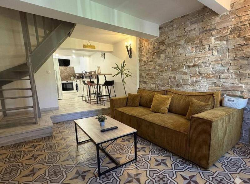 Image de l'annonce Maison rénovée avec exploitation saisonnière au pied…