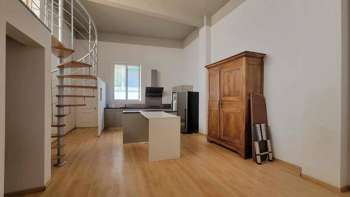 Image de l'annonce Maison de type Loft avec garage