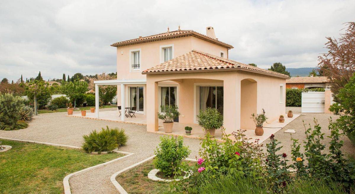 Programme terrain + maison à Cheval-Blanc en Vaucluse (84) de 596 m² à vendre au prix de 543000€ - 2