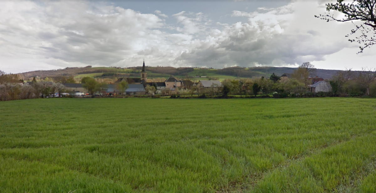 Programme terrain + maison à Goutrens en Aveyron (12) de 929 m² à vendre au prix de 250000€ - 2