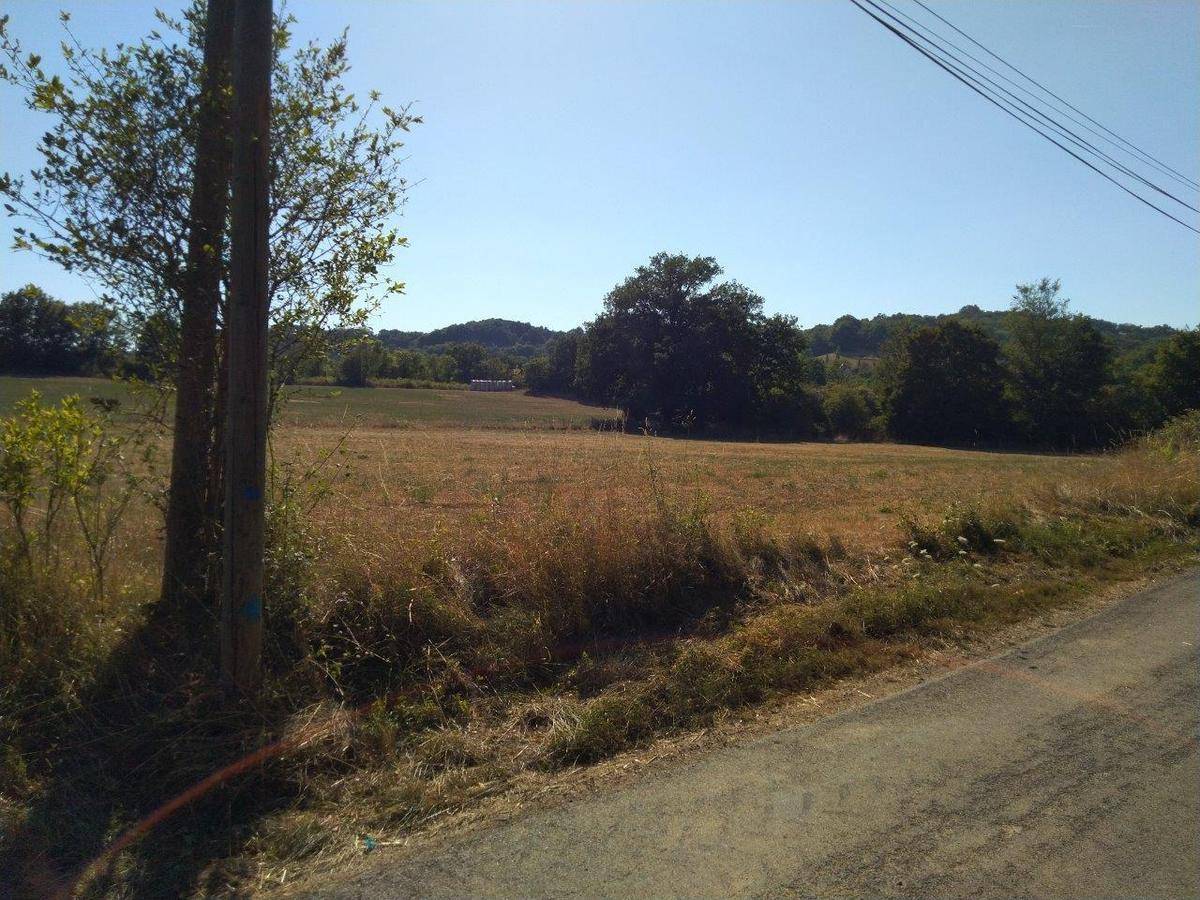 Terrain seul à Vailhourles en Aveyron (12) de 1627 m² à vendre au prix de 23000€ - 3