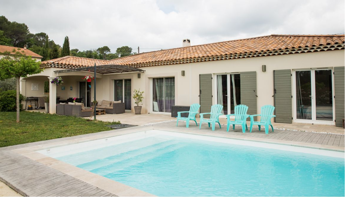 Programme terrain + maison à Cheval-Blanc en Vaucluse (84) de 840 m² à vendre au prix de 467500€ - 1