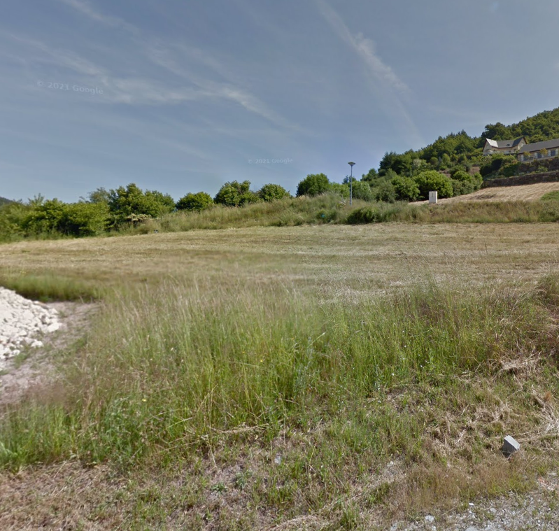 Terrain seul à Entraygues-sur-Truyère en Aveyron (12) de 993 m² à vendre au prix de 22840€